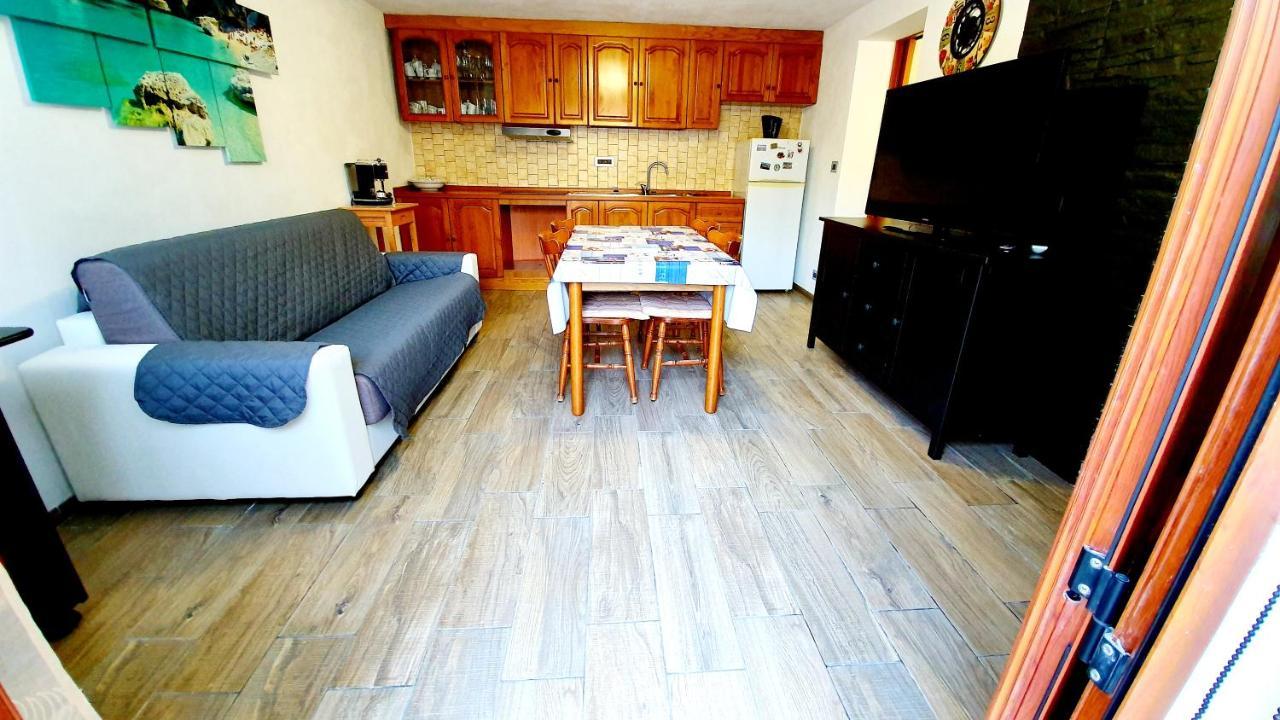Appartamento Porto Frailis トルトリ エクステリア 写真